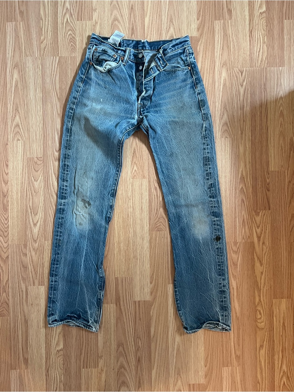 Vintage 501 Levi’s distressed